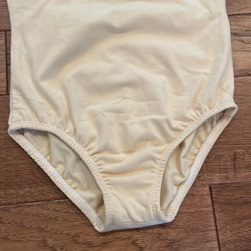 Dancina Girls Sleeveless Leotard - Size 8 - Beige